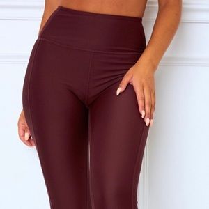 WHITE FOX BOUTIQUE- HOLLY LEGGINGS MERLOT